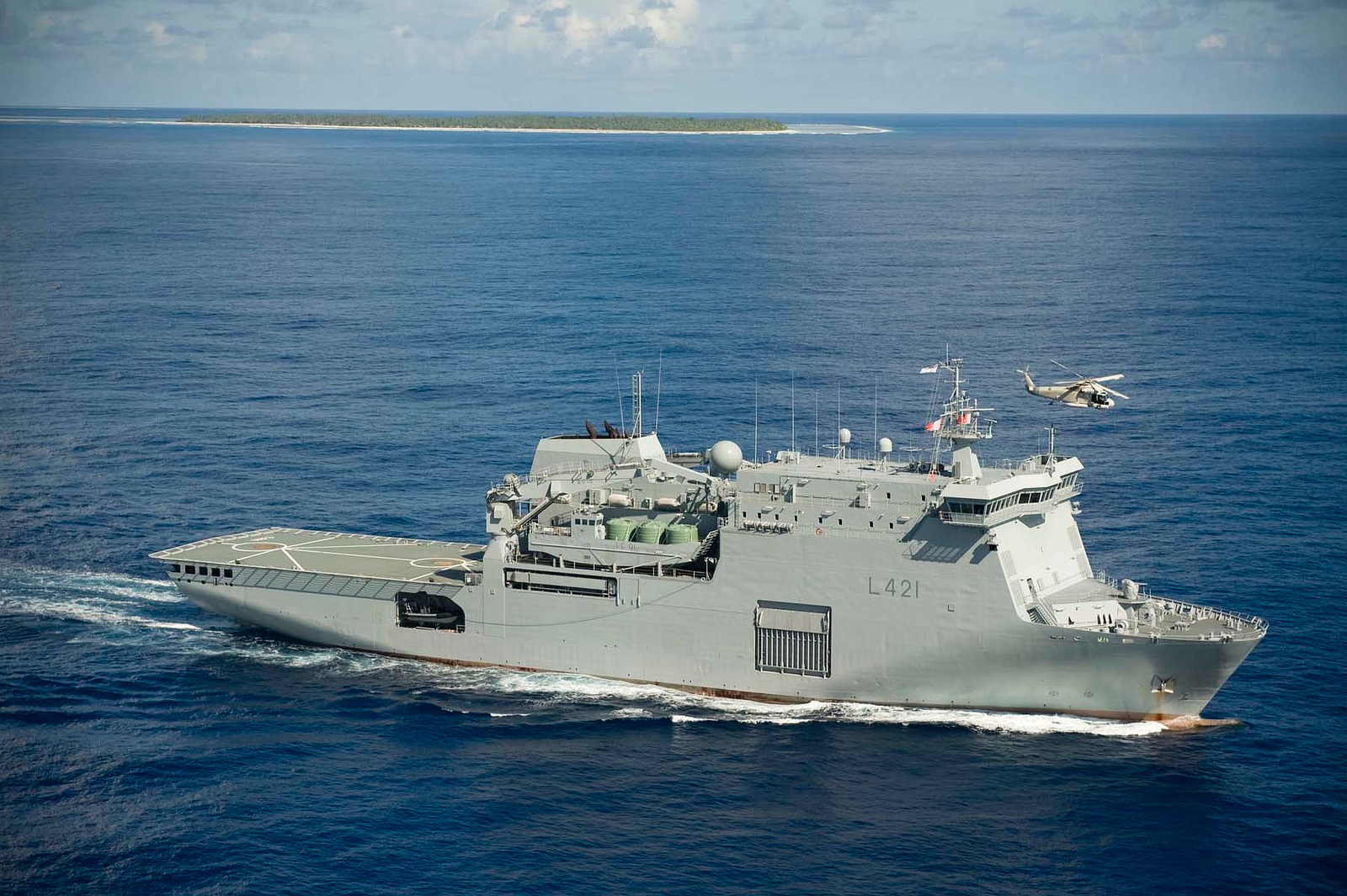HMNZS-Canterbury-01 HMNZS Canterbury